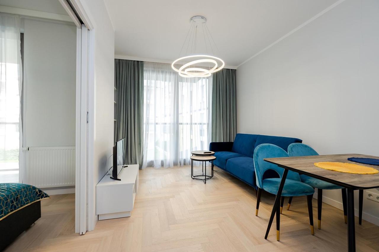 Wola Luxe Apartment Warsawa Bagian luar foto
